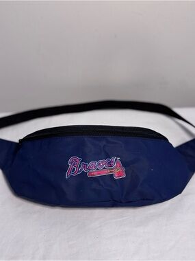 Vintage Atlanta Braves fanny pack 1980/90s team's script logo blue fabric base
